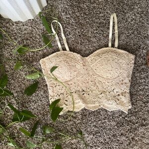 Elegant Lace Bralette in Cream